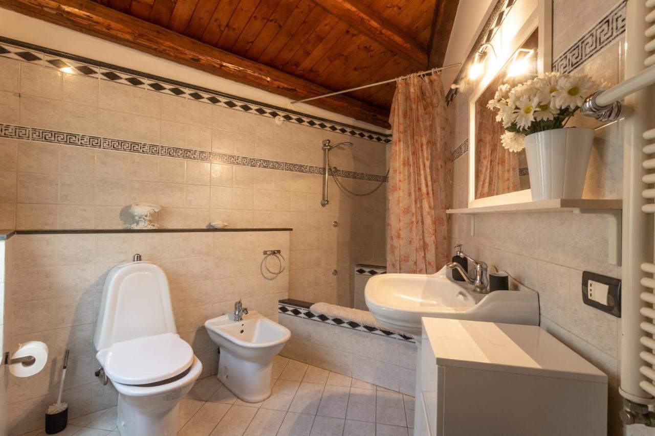 Zefiro Rooms Catánia Buitenkant foto