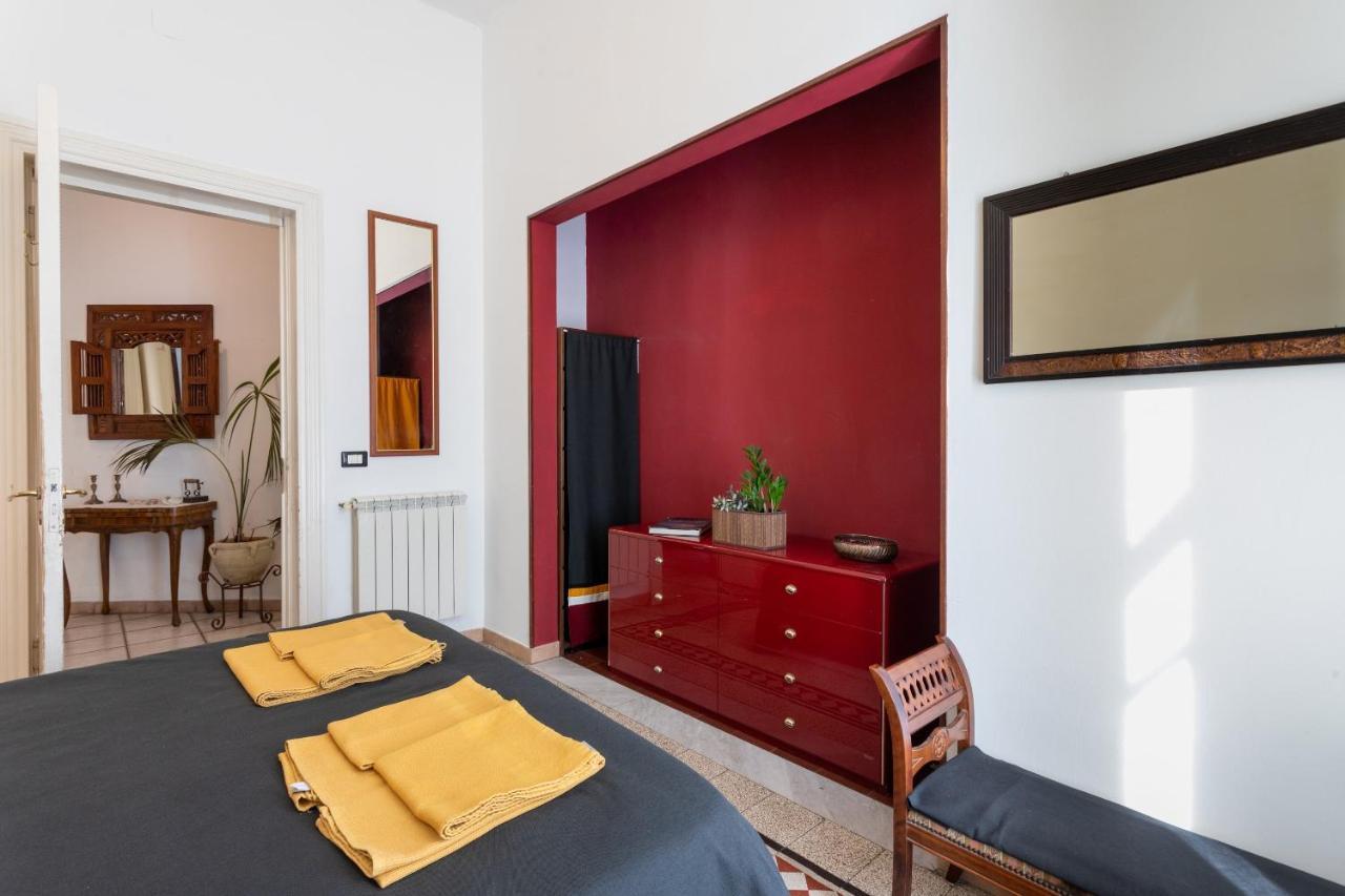 Zefiro Rooms Catánia Buitenkant foto