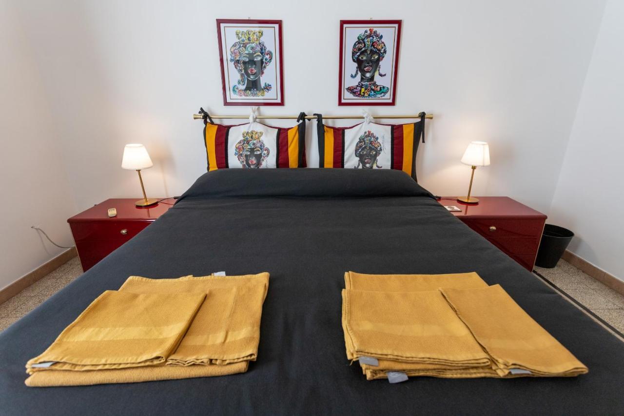 Zefiro Rooms Catánia Buitenkant foto